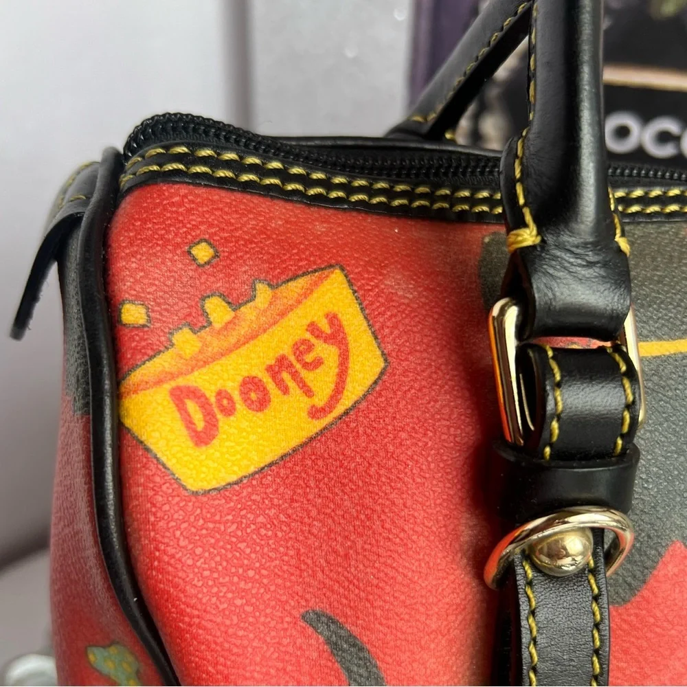 Dooney & Bourke collection Y2K limited edition Scottie Dog crossbody - Picture 9 of 14